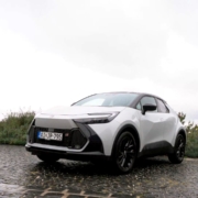 Toyota_CHR_PHEV_20251026 thumbnail